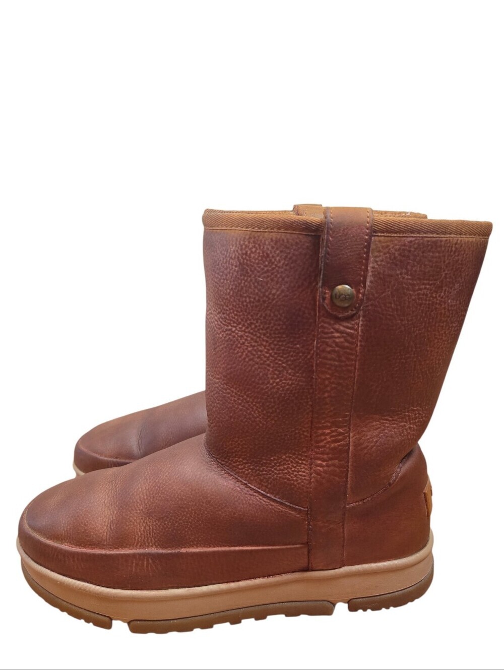 UGG Classic Leather Lined Women's Boots Size US 10 Waterproof Winter Casual Boho